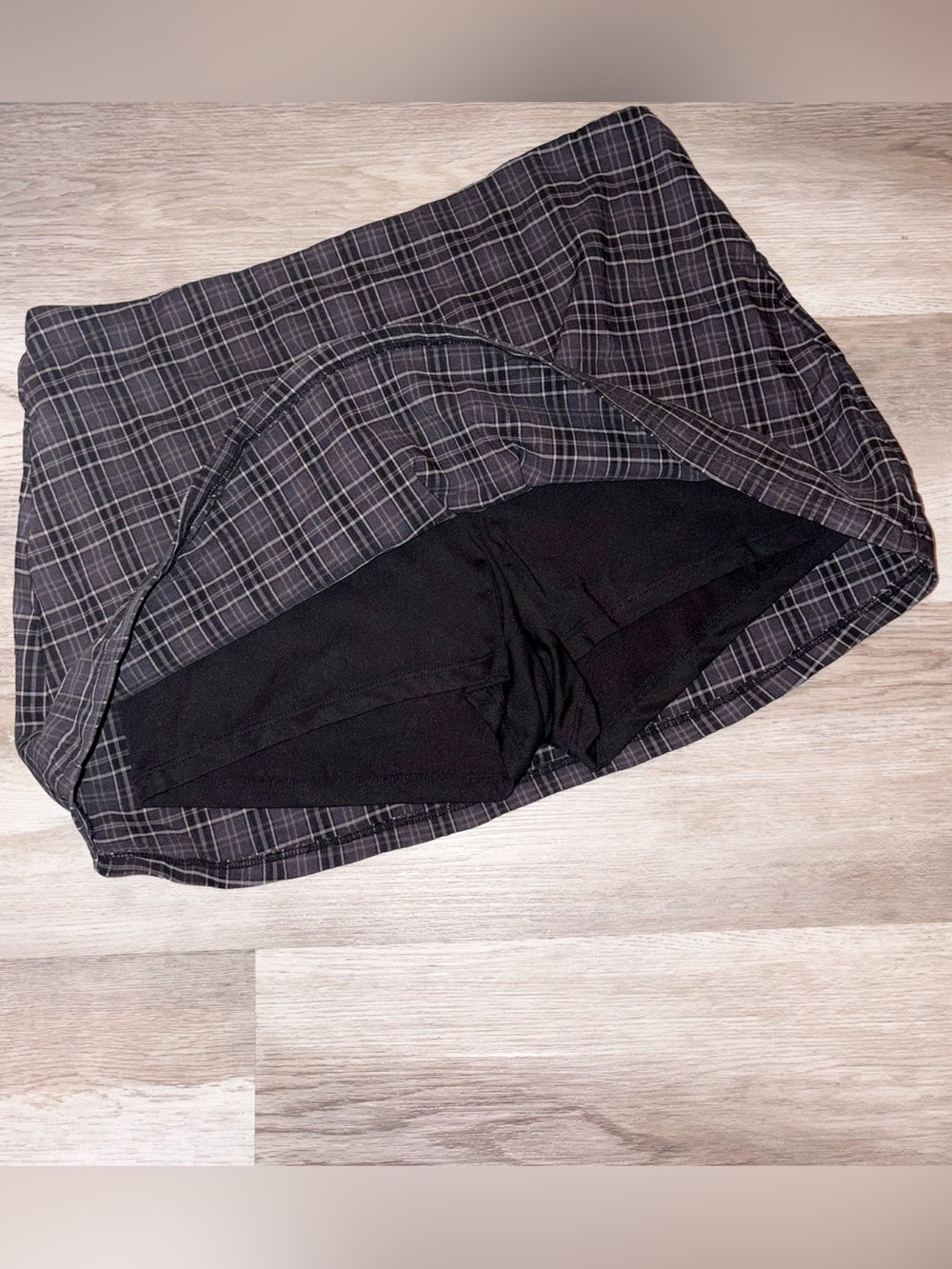GARAGE PLAID MINI SKORT - Picture 3 of 4